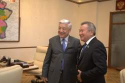Фарид Мухаметшин встретился с представителями парламентской делегации Казахстана  